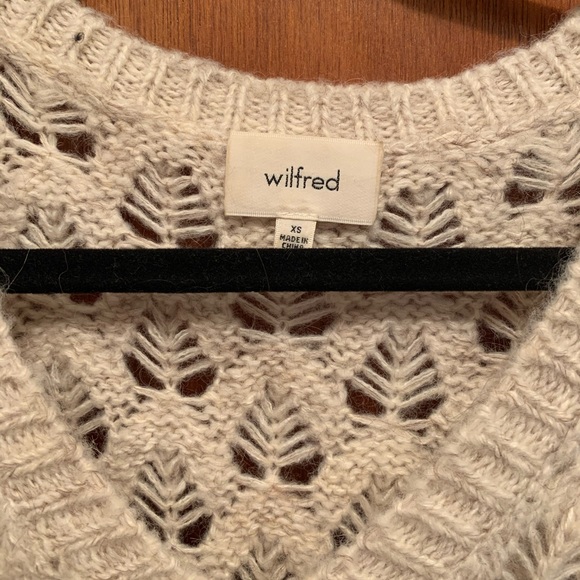 Aritiza (Wilfred) cream knit crop sweater - Picture 2 of 3